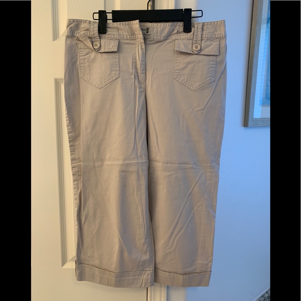 Cropped pants